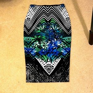 Bisou Bisou pencil skirt